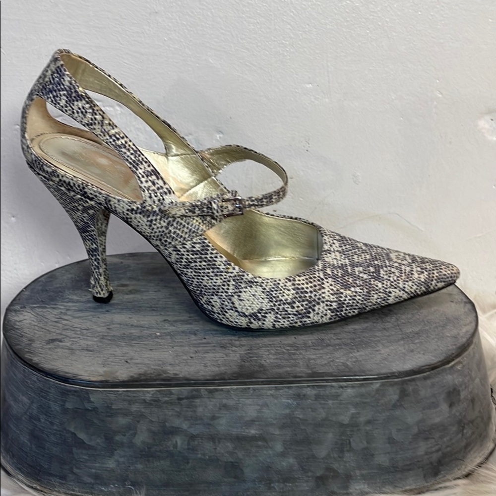 #0177 Nine West Cream &  Gray Snakeskin Heels w/ Open Side & Mary Jane Strap-6 - Picture 3 of 12
